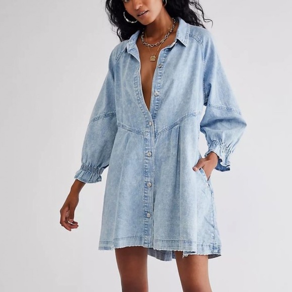 We The Free Dresses & Skirts - We the free Womens Blue Denim Hannah Long Sleeve Mini Dress L
